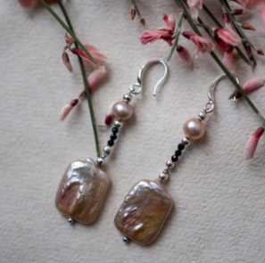 Необыкновенно хороши 🤩 •жемчуг •шпинель 2000₽