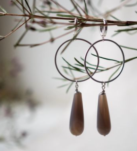 серый агат •серебро •ювелирный сплав 2500₽